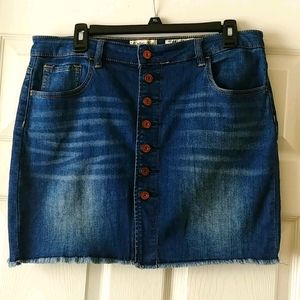 Button-front Jean Skirt